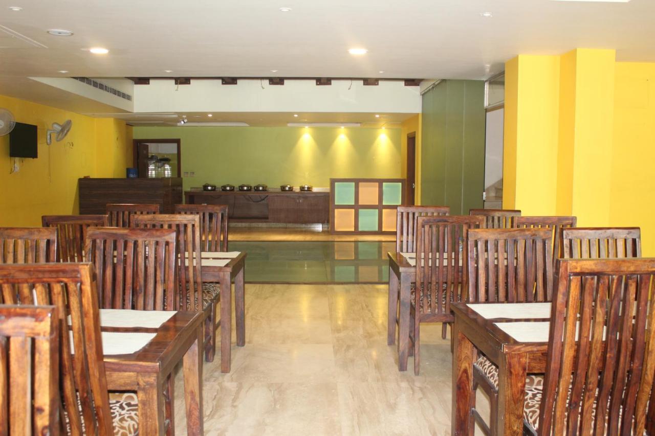 Hotel The Jk Neu-Delhi Exterior foto